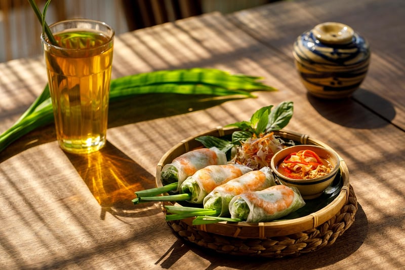 Mango and Shrimp Summer Rolls